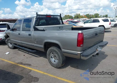 1999 Chevrolet C2500 z USA, uszkodzony, nr VIN 1GCGC23R0XF038900